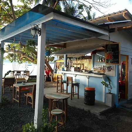 A Pousada Think & Retro Cafe Lipa Noi Samui Exterior foto