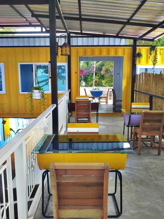 A Pousada Think & Retro Cafe Lipa Noi Samui Exterior foto