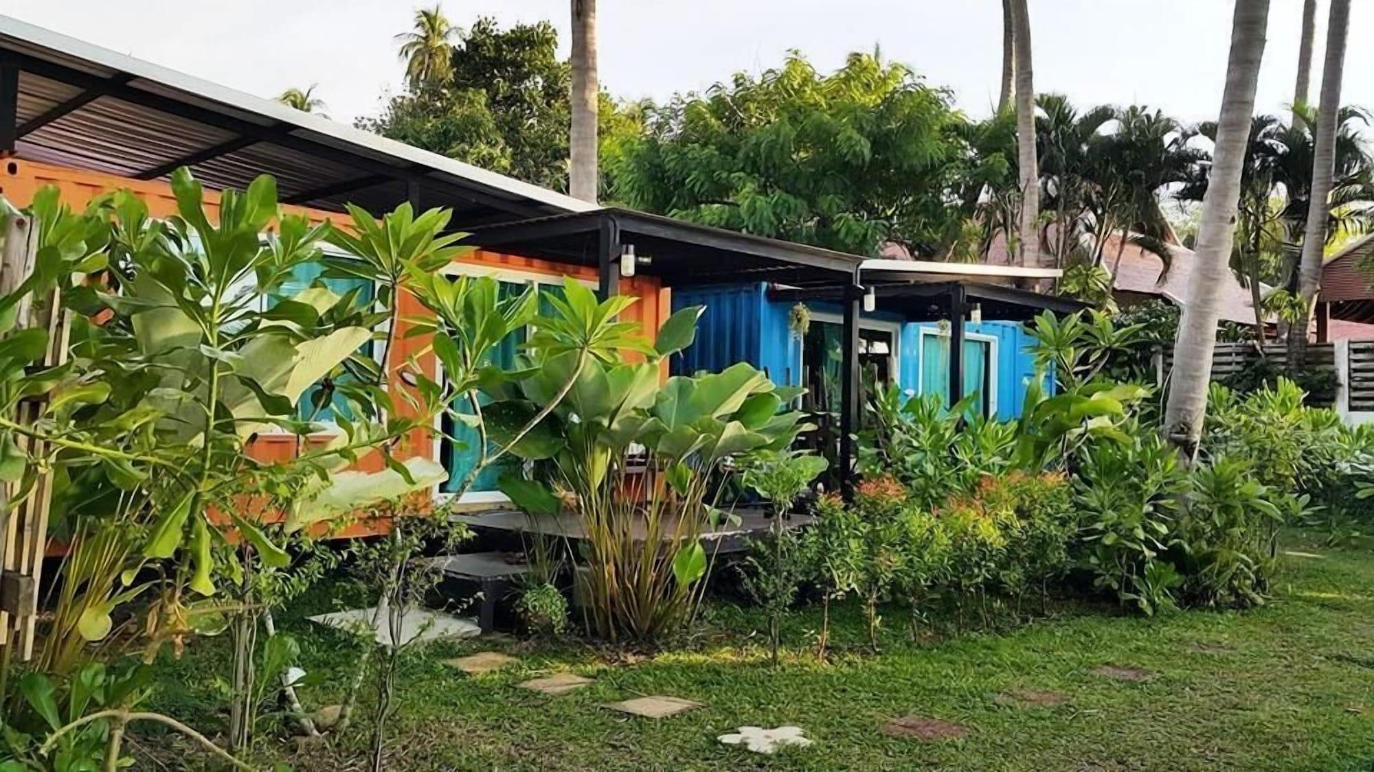 A Pousada Think & Retro Cafe Lipa Noi Samui Exterior foto