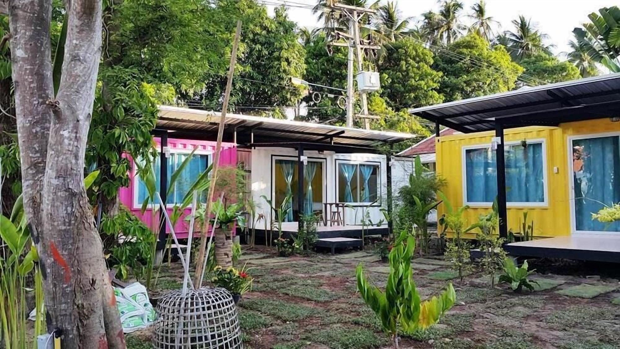 A Pousada Think & Retro Cafe Lipa Noi Samui Exterior foto