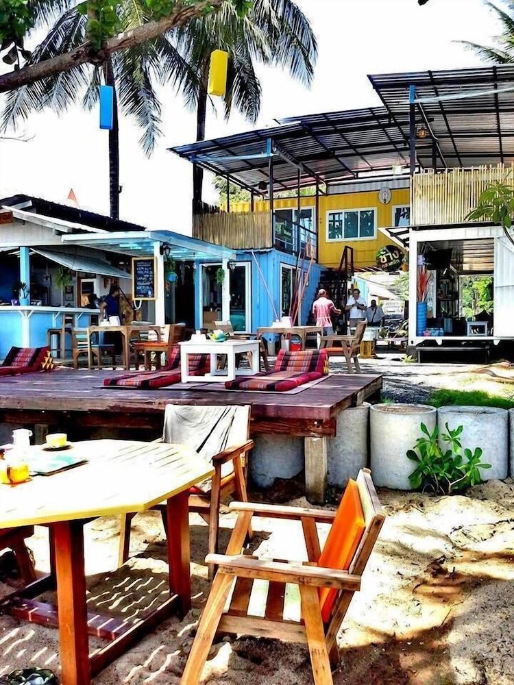 A Pousada Think & Retro Cafe Lipa Noi Samui Exterior foto