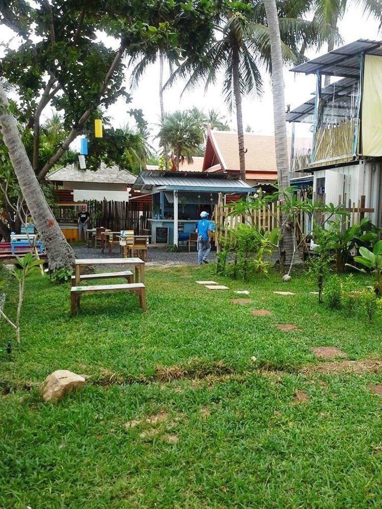 A Pousada Think & Retro Cafe Lipa Noi Samui Exterior foto
